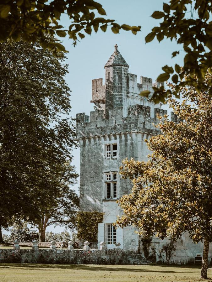 Chateau De Crazannes ภายนอก รูปภาพ